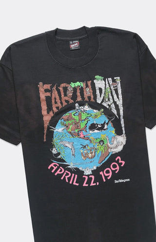 GOAT Vintage Earth Day Tee    T-shirt  - Vintage, Y2K and Upcycled Apparel