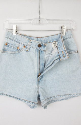 GOAT Vintage Levi's 512 Shorts    Shorts  - Vintage, Y2K and Upcycled Apparel