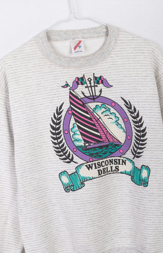 GOAT Vintage Wisconsin Dells Sweatshirt    Sweatshirt  - Vintage, Y2K and Upcycled Apparel