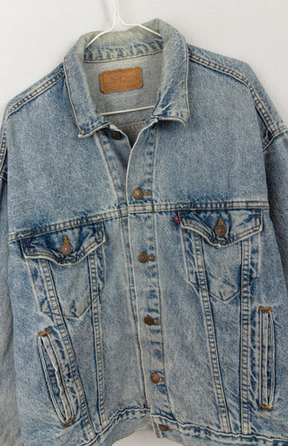 GOAT Vintage Levi's Denim Jacket    Denim Jacket  - Vintage, Y2K and Upcycled Apparel
